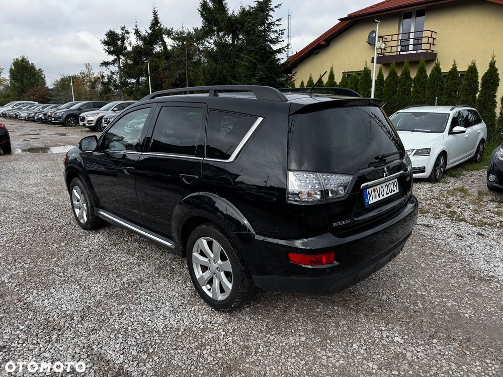 Mitsubishi Outlander 2.0 2WD Invite - 15