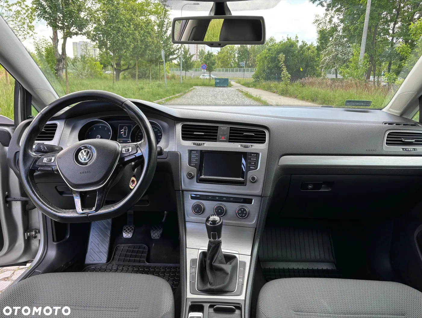 Volkswagen Golf VII 1.4 TSI BMT Comfortline - 11