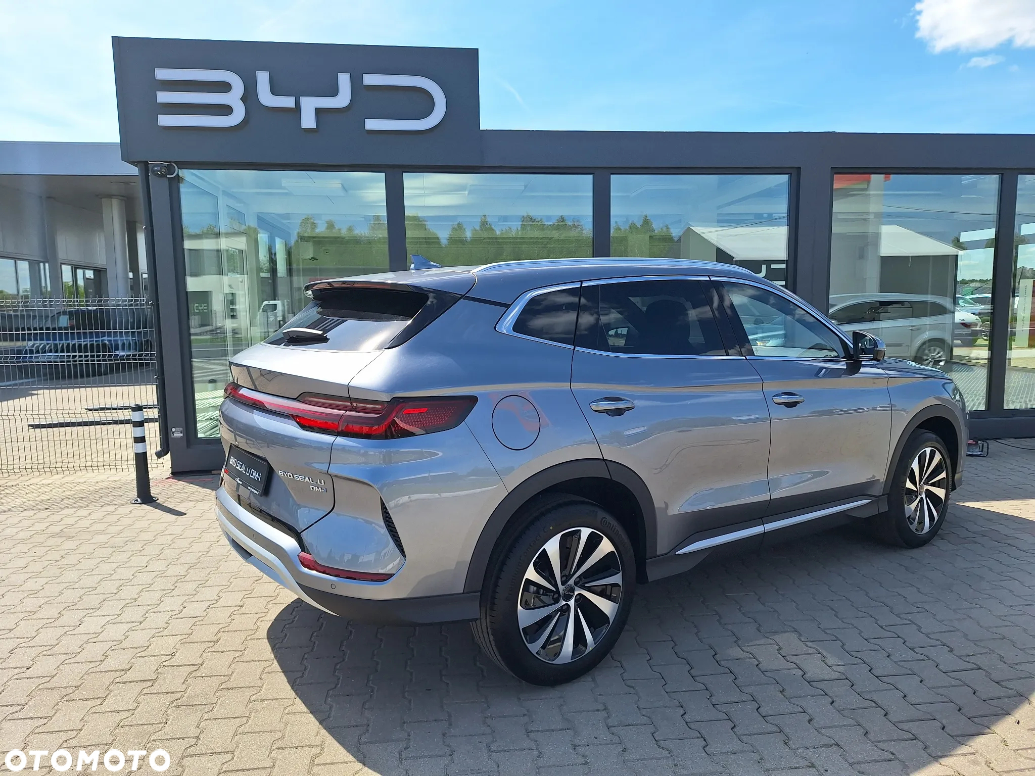 BYD Seal U 1.5T DM-i Design AWD - 4