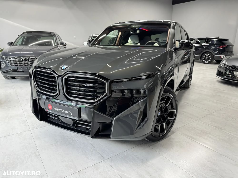 BMW XM - 1