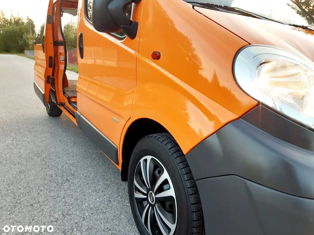 Opel Vivaro - 16