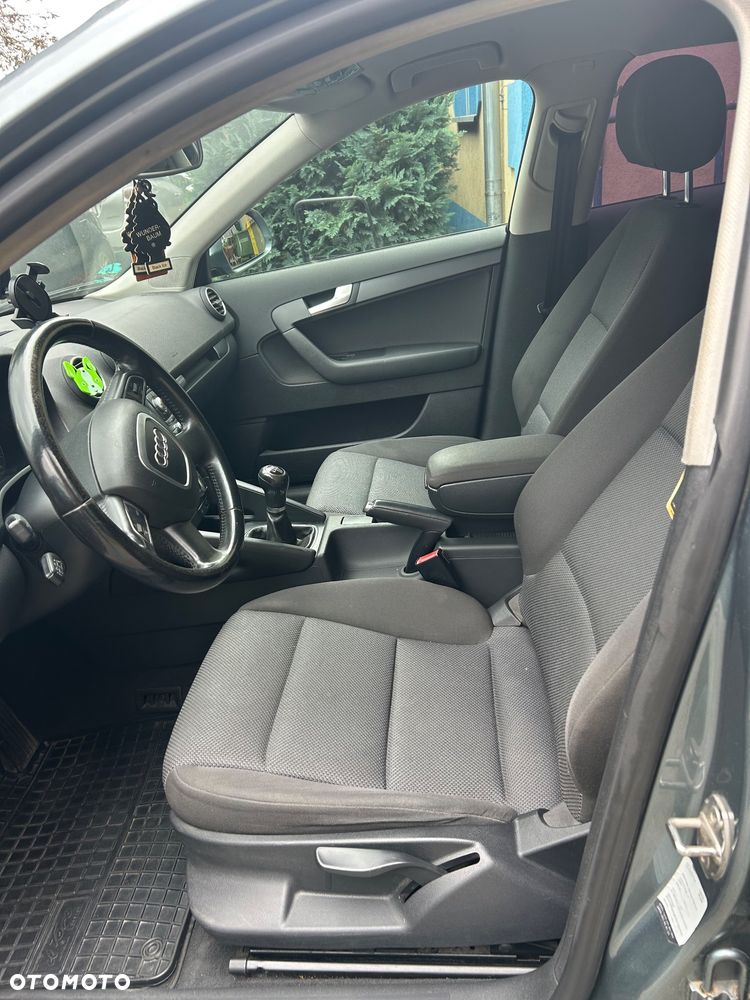 Audi A3 Sportback - 12