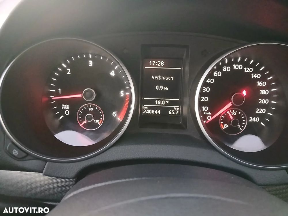 Volkswagen Golf 1.6 TDI DPF BlueMotion Technology Style - 7