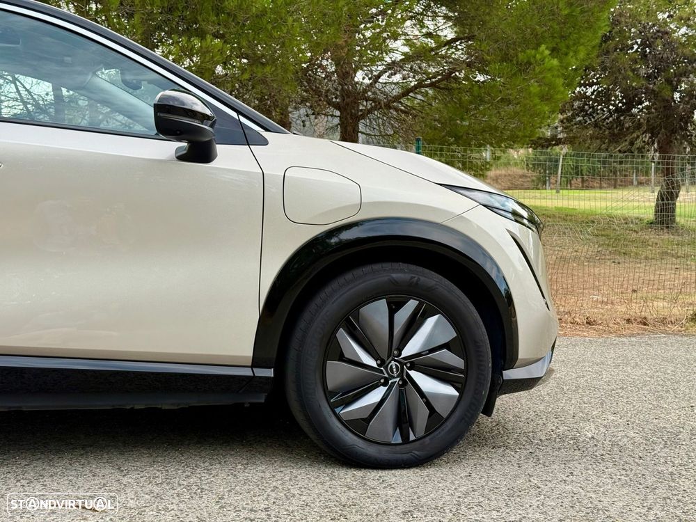 Nissan Ariya 63 kWh Advance Carr. 22kW + Teto Panorâmico - 25