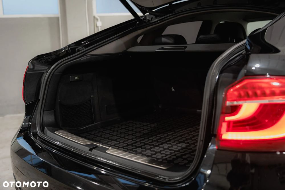 BMW X6 xDrive30d - 40