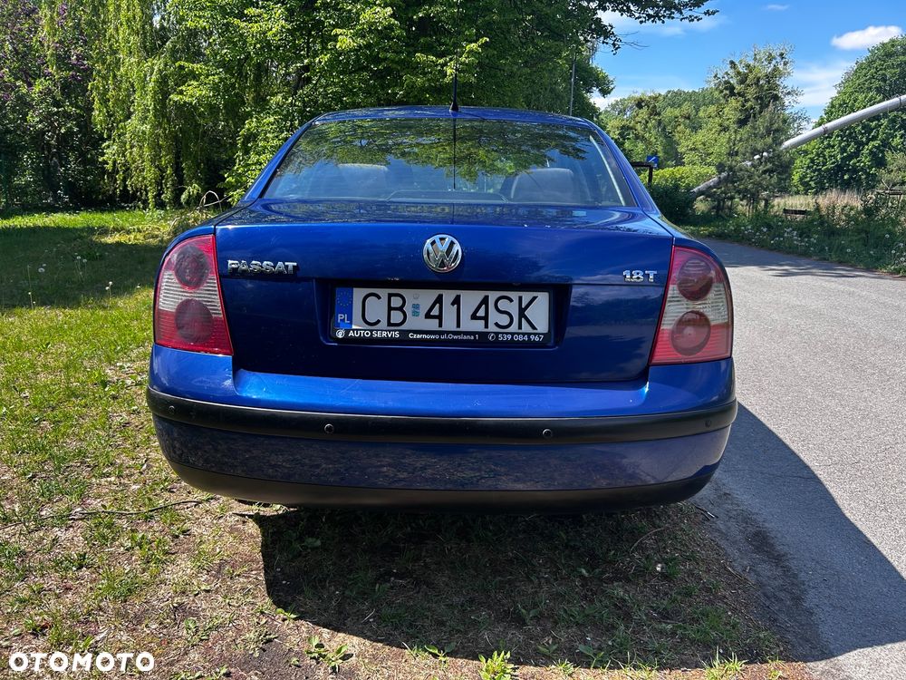 Volkswagen Passat 1.8T Comfortline - 3