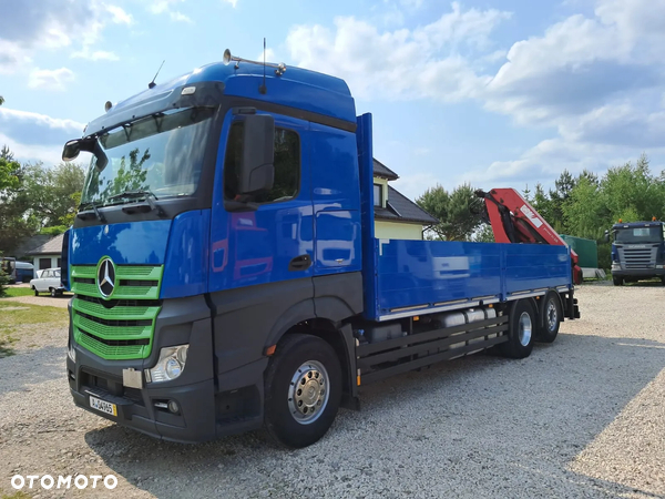Mercedes-Benz ACTROS 2543 6X2 + HMF 1820