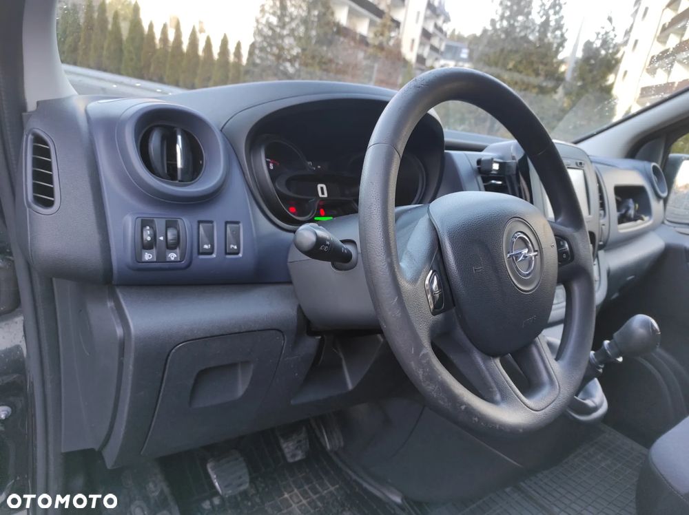 Opel Vivaro Biturbo - 20