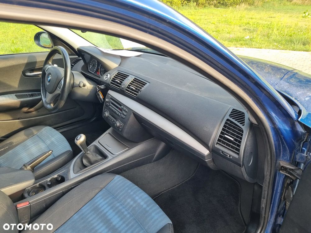 BMW Seria 1 116i - 19