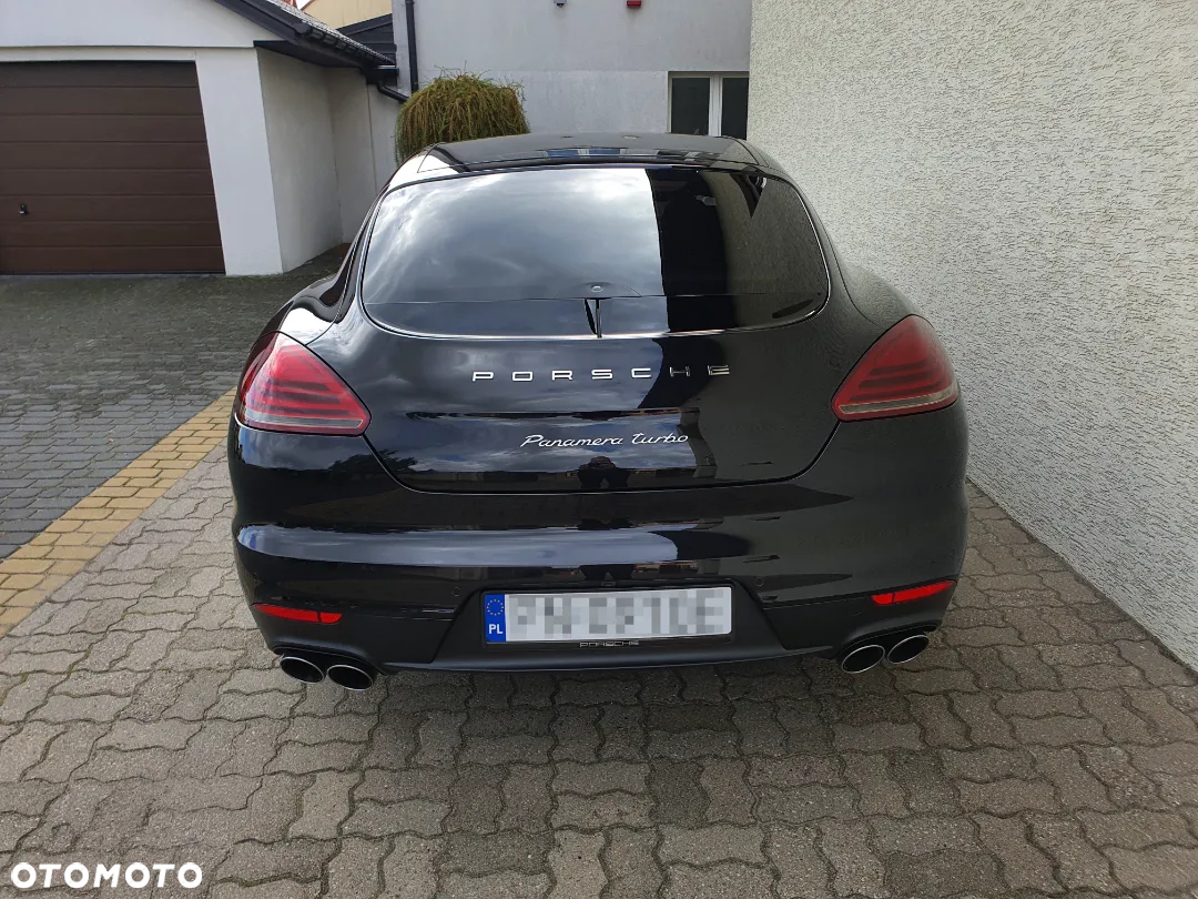 Porsche Panamera - 5