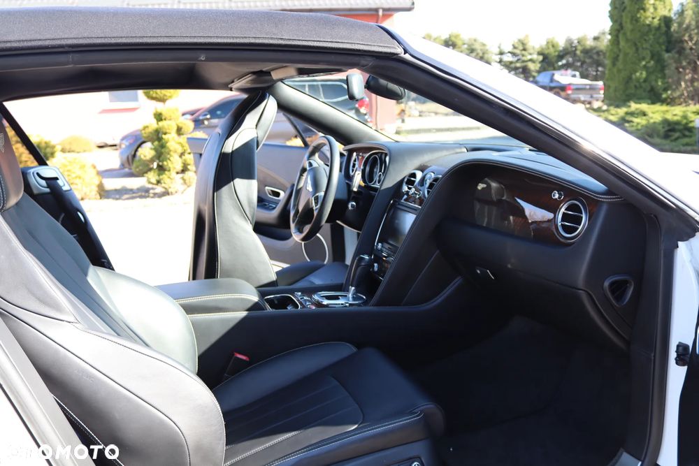 Bentley Continental GT V8 - 28