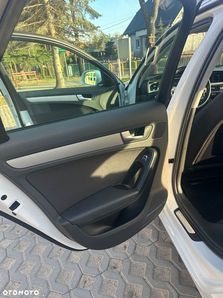 Audi A4 Avant 2.0 TDI - 12