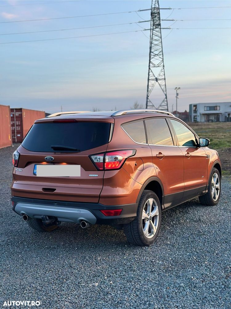 Ford Kuga 1.5 EcoBoost 4WD Aut. Trend - 3