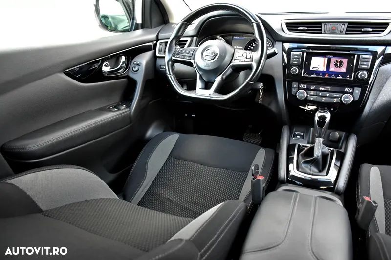 Nissan Qashqai 1.7 dCi Xtronic ALL-MODE 4x4i N-CONNECTA - 16