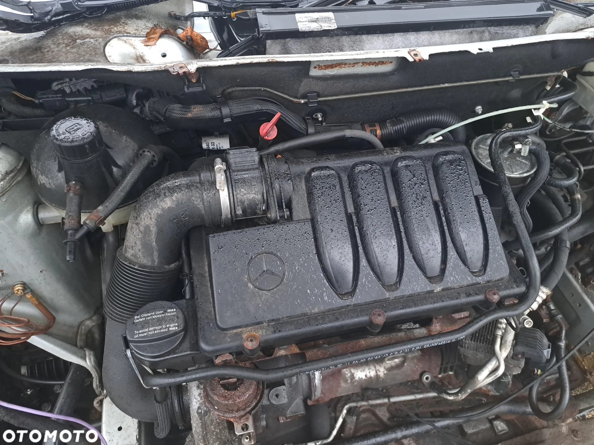 SILNIK IGŁA W AUCIE MERCEDES B-KLASA I W245 2005 R 2.0 CDI 140 KM - 3