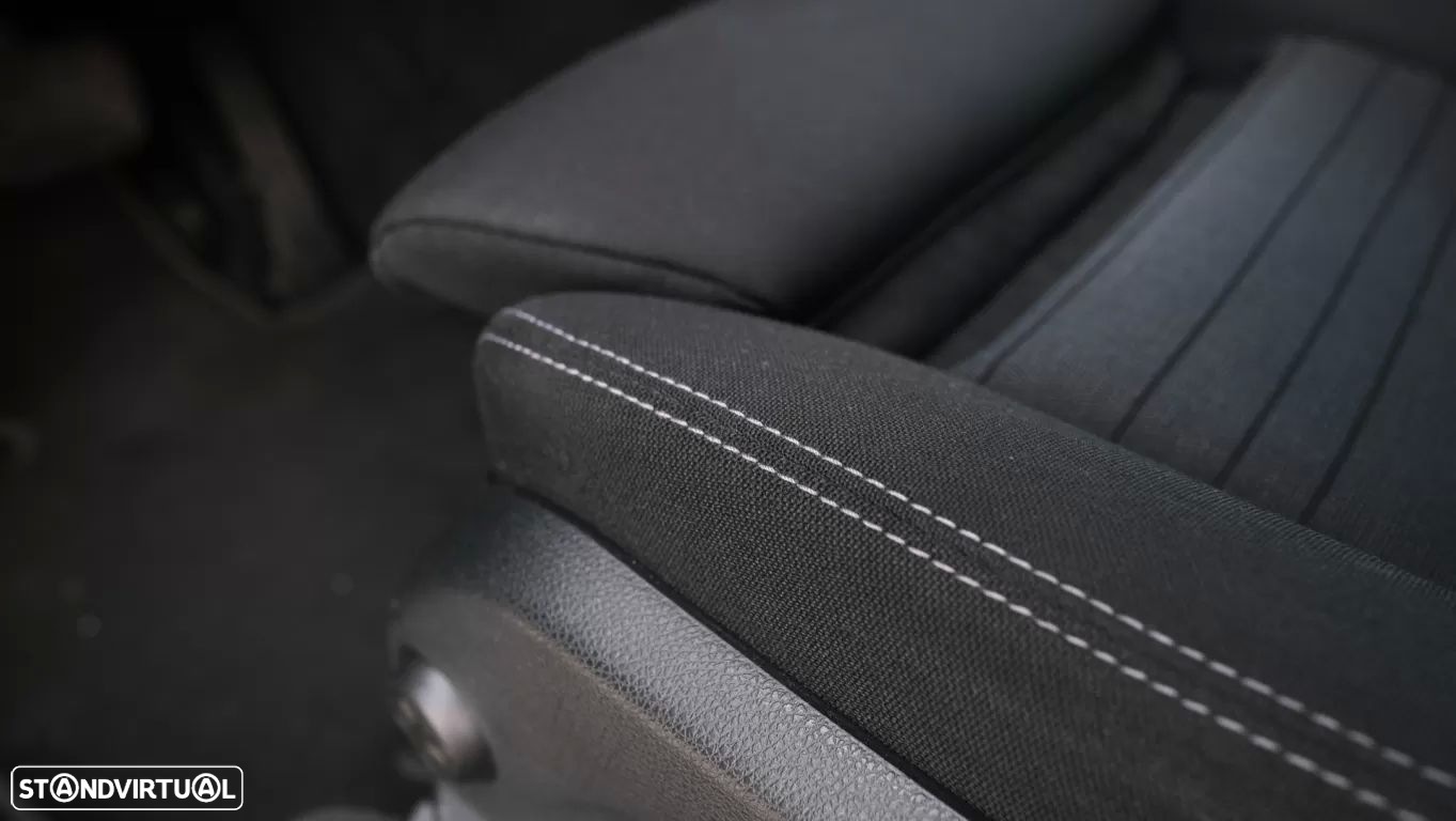 Mercedes-Benz GLC 300 de 4Matic - 31