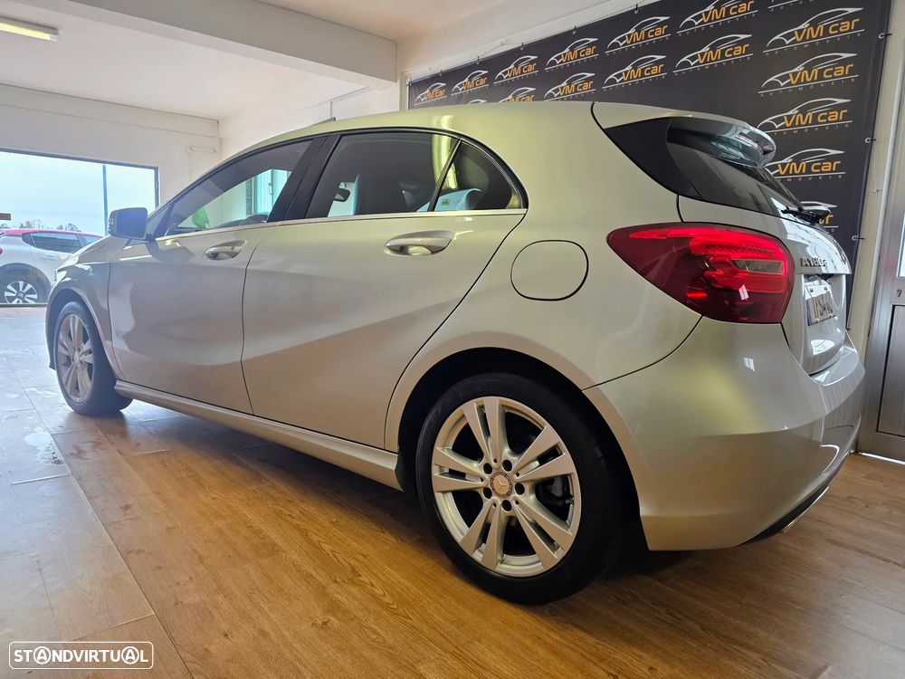 Mercedes-Benz A 180 d Urban - 11