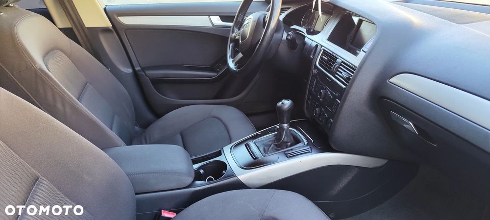 Audi A4 Avant 2.0 TDI - 34