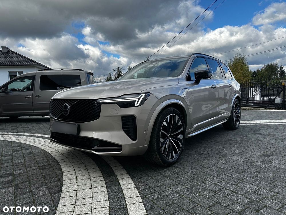 Volvo XC 90 T8 AWD Plug-In Hybrid Ultra Dark 7os - 6