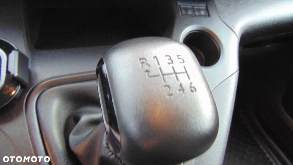 Opel Combo XL S&S 2,4t (bryg.) - 28