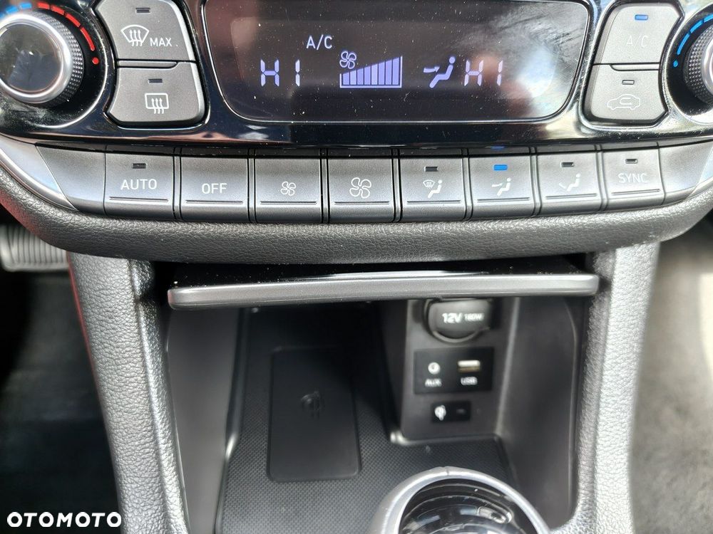 Hyundai i30 1.6 CRDI DCT Trend - 12