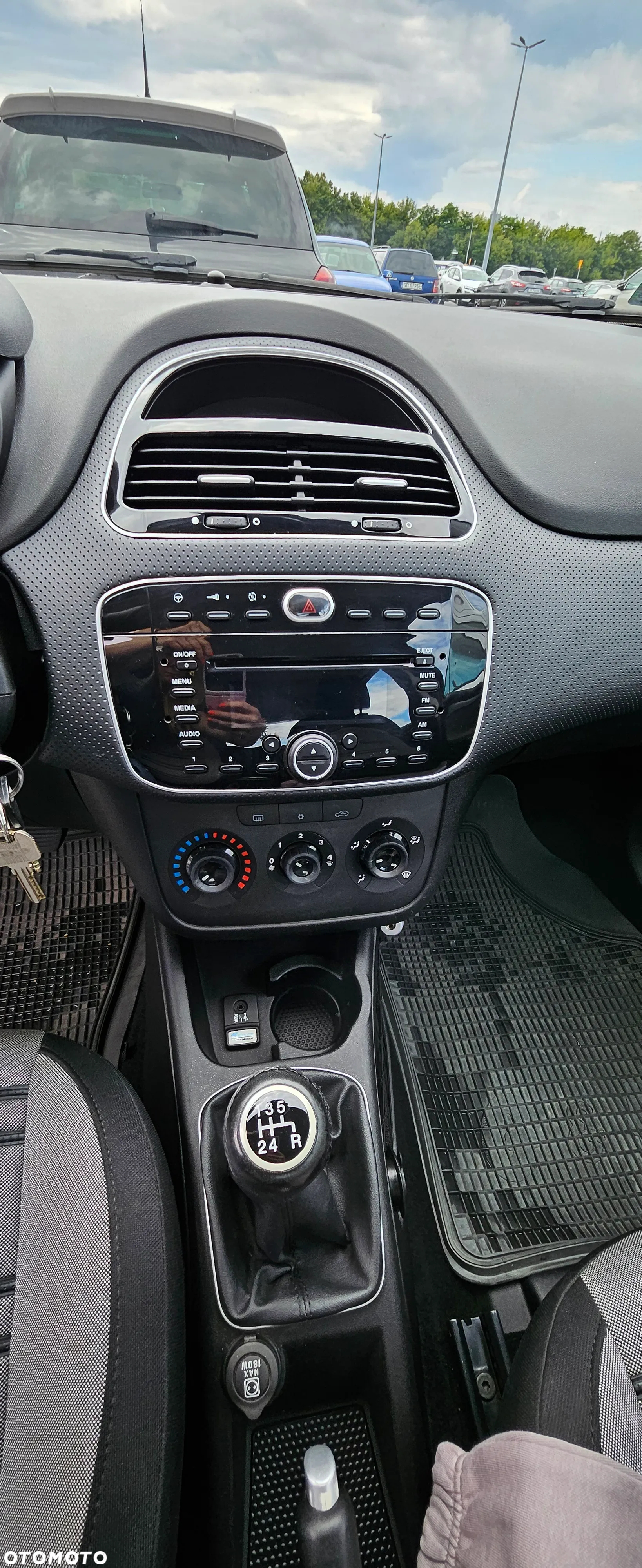 Fiat Punto Evo 1.4 8V Estiva Blue&Me - 25