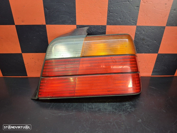 Farolim Stop Direito Bmw 3 Touring (E36)