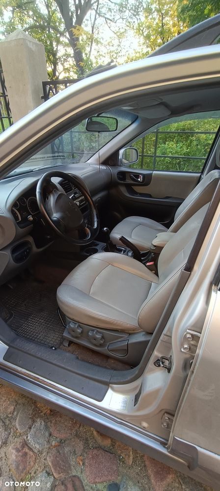 Hyundai Santa Fe - 4