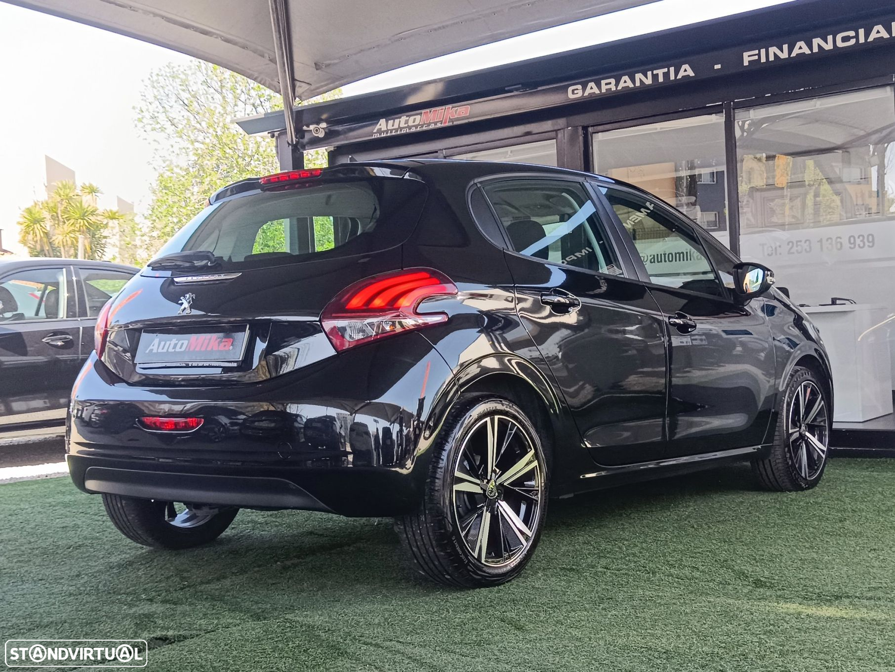 Peugeot 208 1.6 BlueHDi Active - 2
