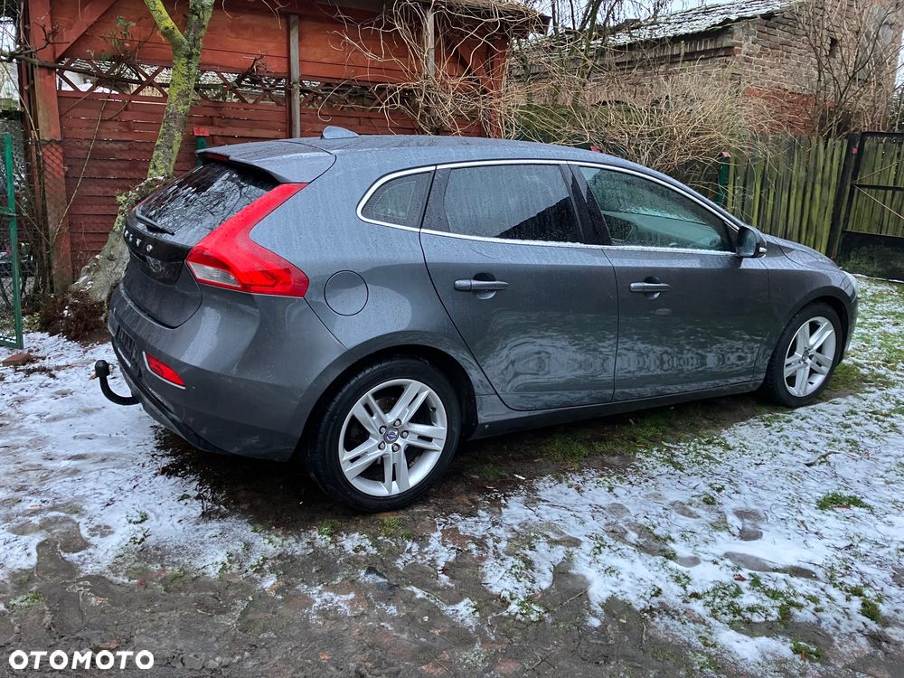 Volvo V40 - 1