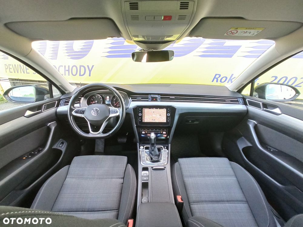 Volkswagen Passat - 15