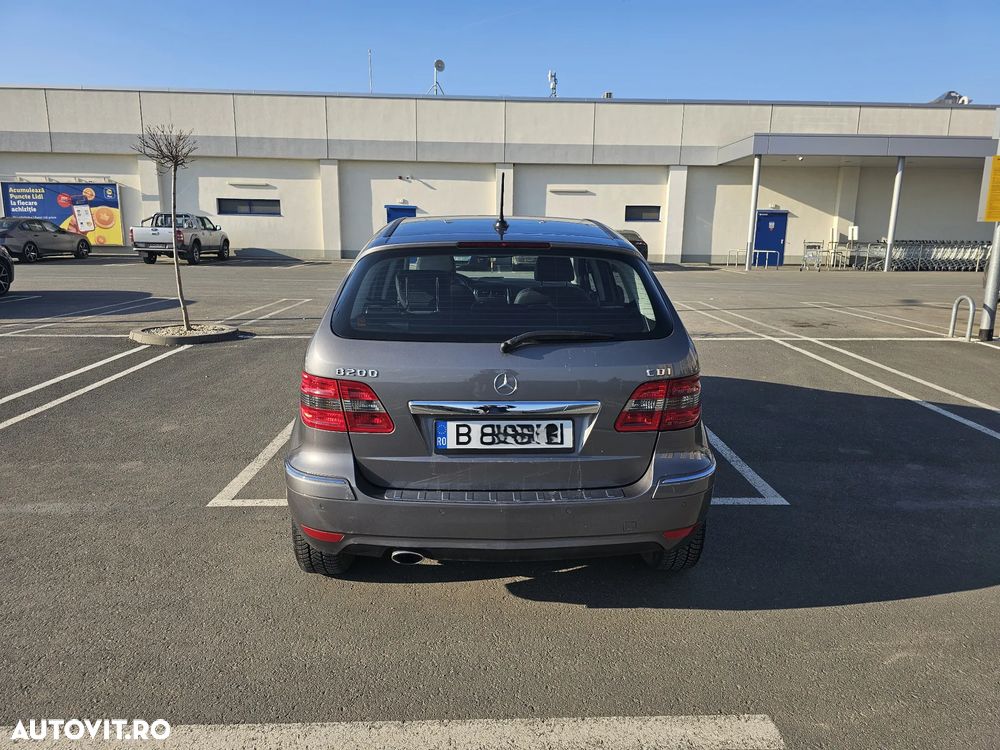 Mercedes-Benz B 200 - 4