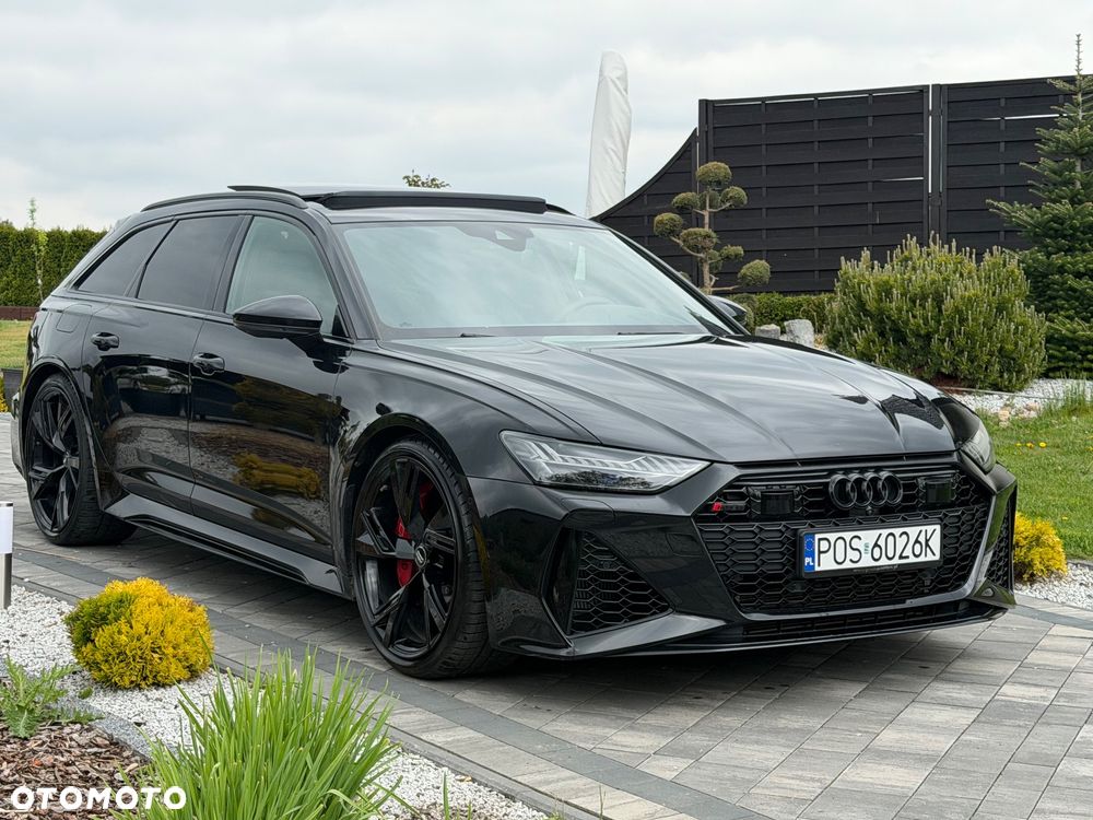 Audi RS6 Avant - 12