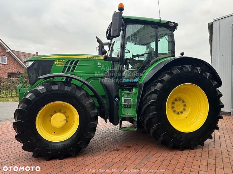 John Deere 6215 r - 2