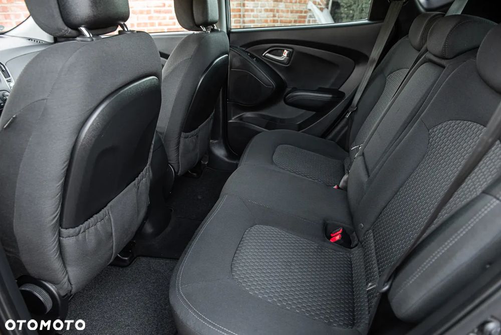 Hyundai ix35 - 23