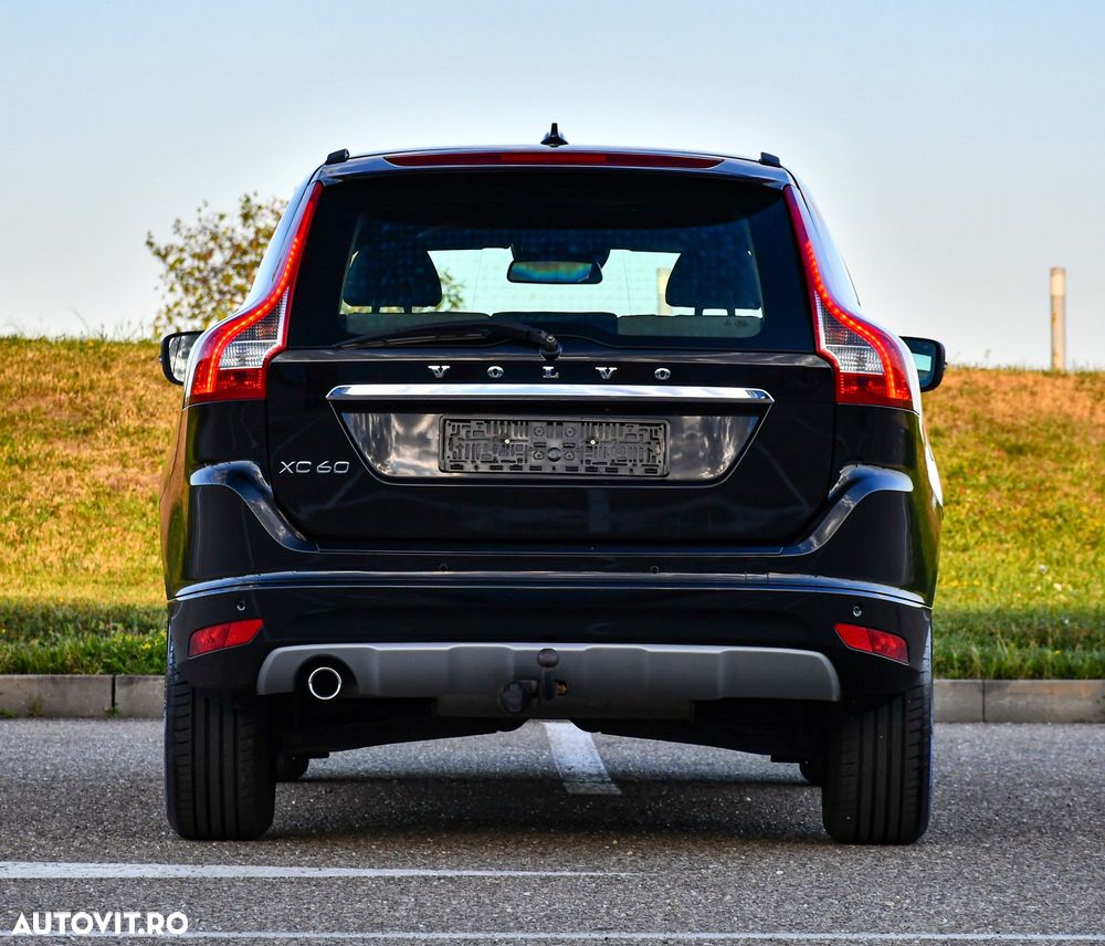Volvo XC 60 D3 Geartronic Momentum - 10