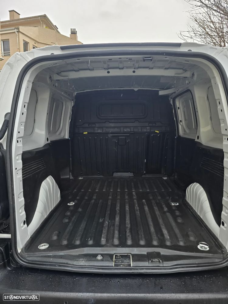 Peugeot Partner 1.5 - 8