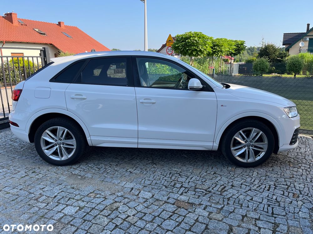 Audi Q3 - 4