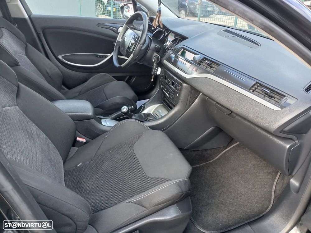Citroën C5 1.6 HDi Exclusive - 24