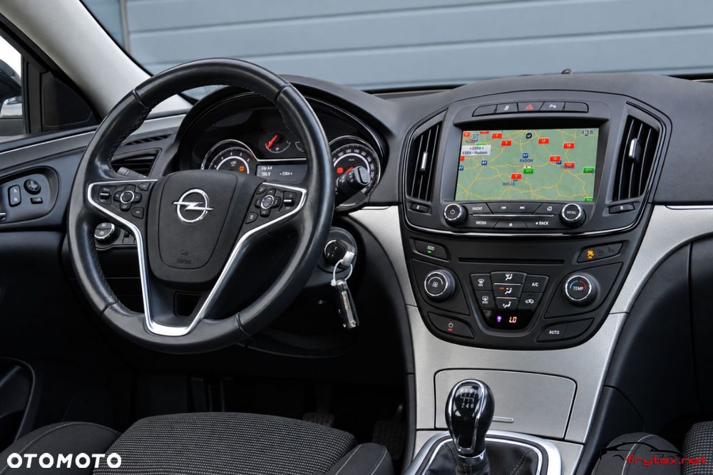 Opel Insignia - 28