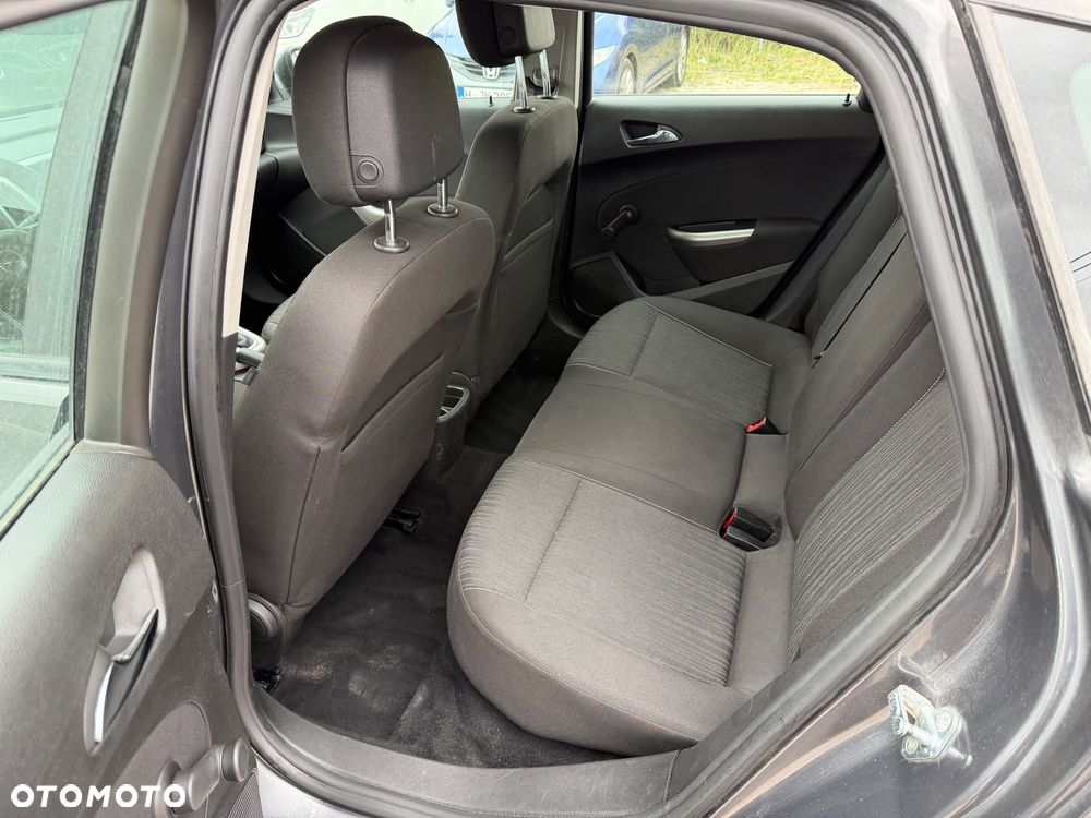 Opel Astra 1.6 Active - 25