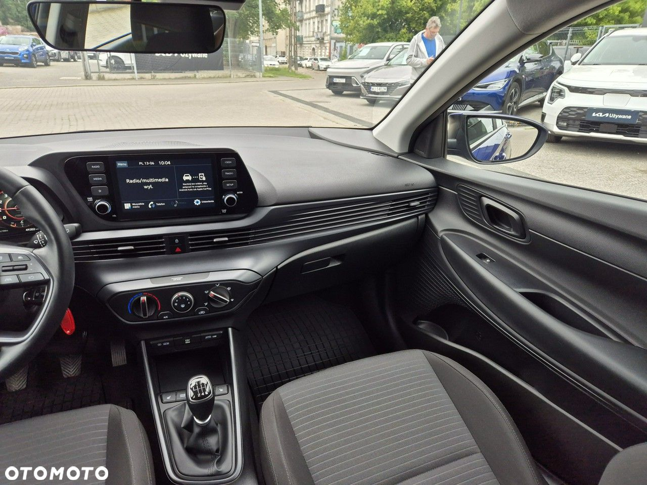 Hyundai i20 - 18