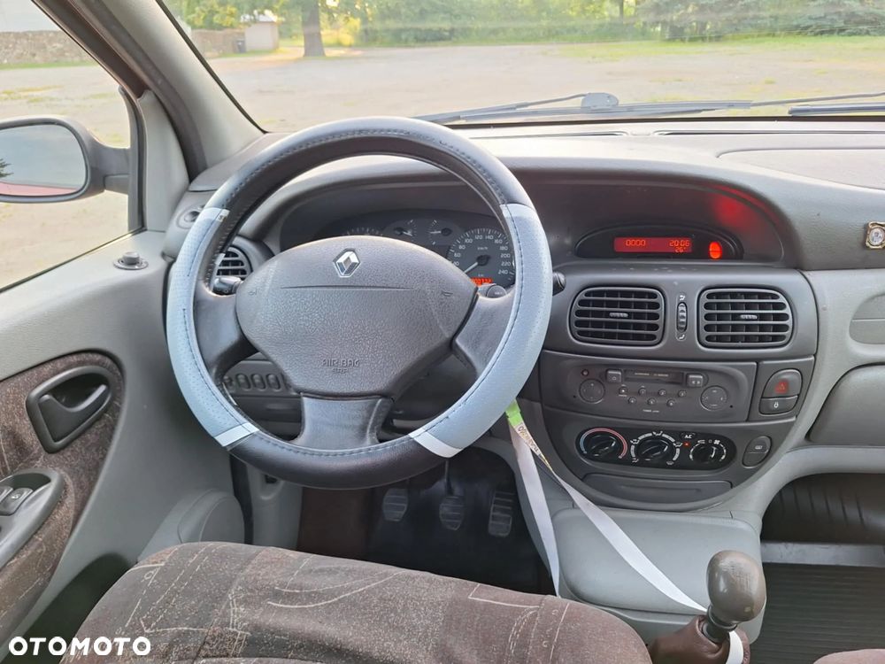 Renault Scenic Megane 1.6 RT 16V - 14