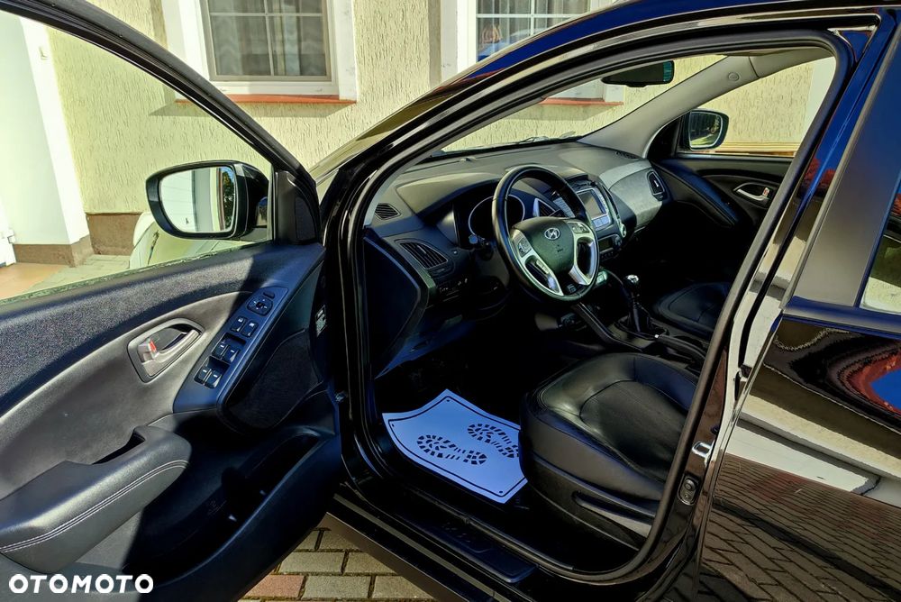 Hyundai ix35 1.7 CRDi 2WD blue Style - 20