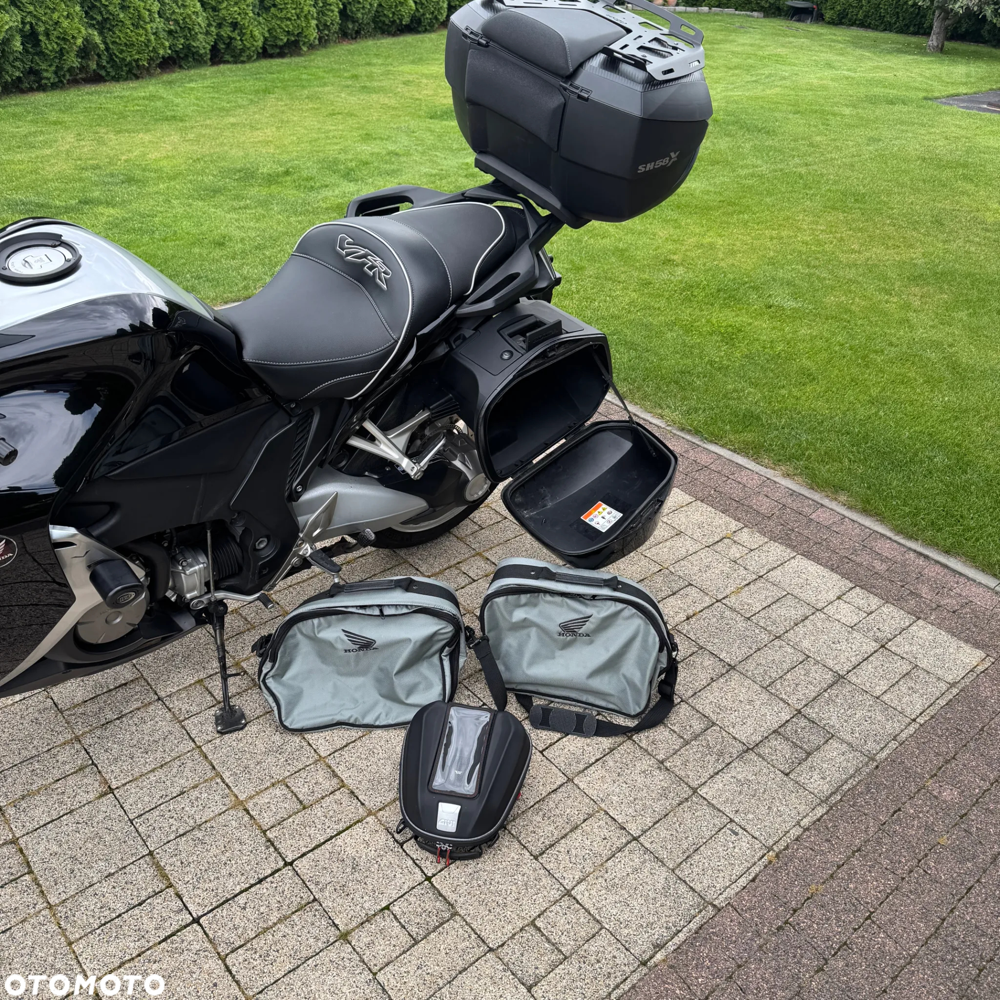 Honda VFR - 5