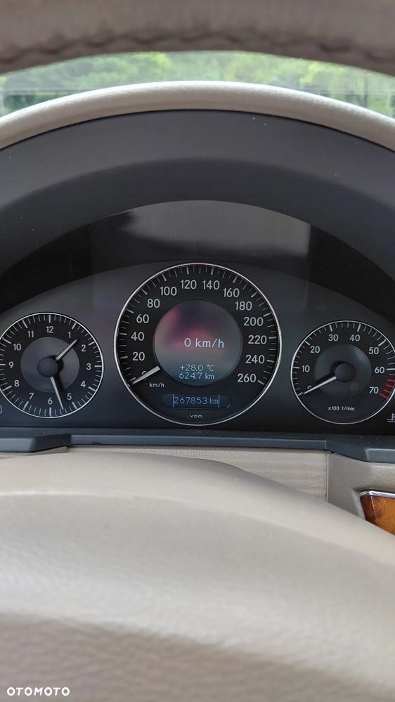 Mercedes-Benz Klasa E 320 Elegance - 5