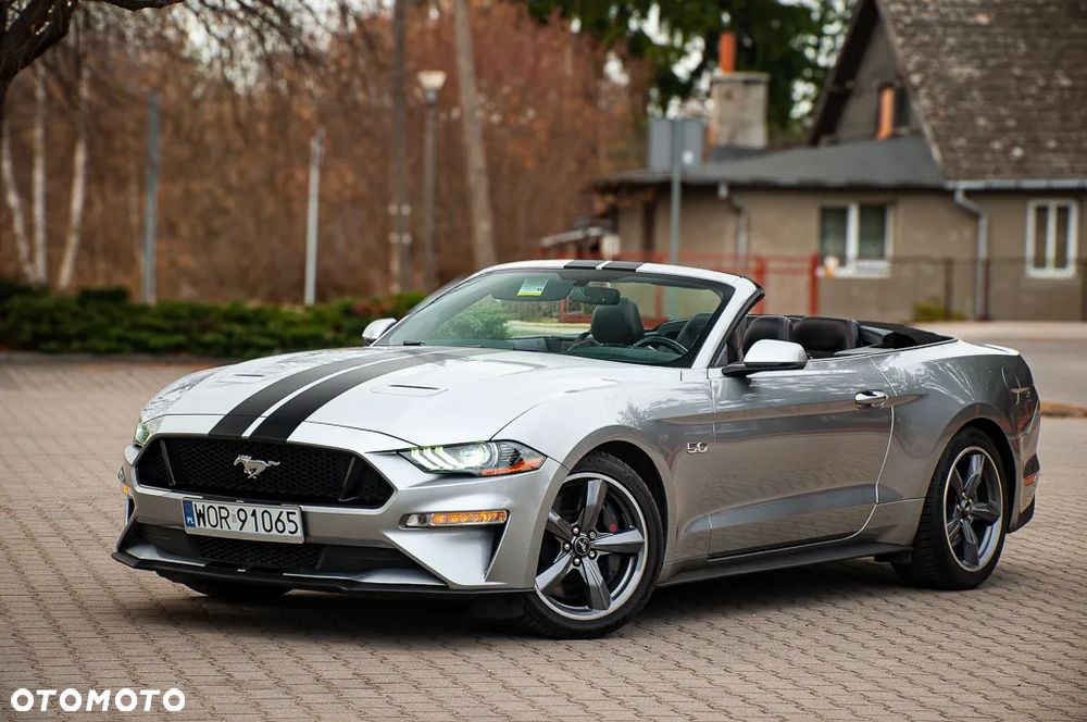 Ford Mustang - 22