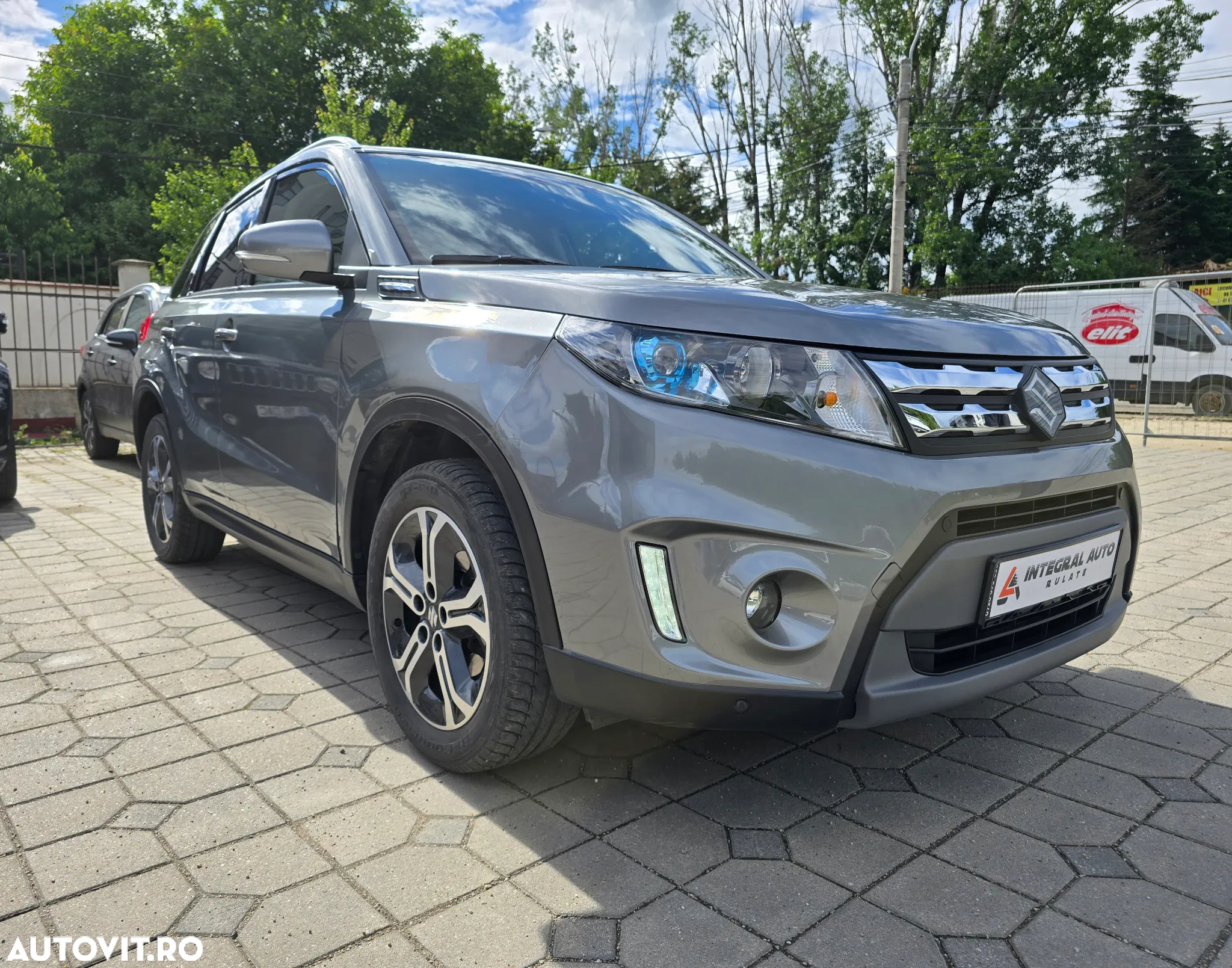 Suzuki Vitara 1.6 4X4 Spirit - 3