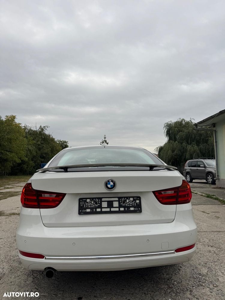 BMW Seria 3 320d xDrive Luxury Line - 3