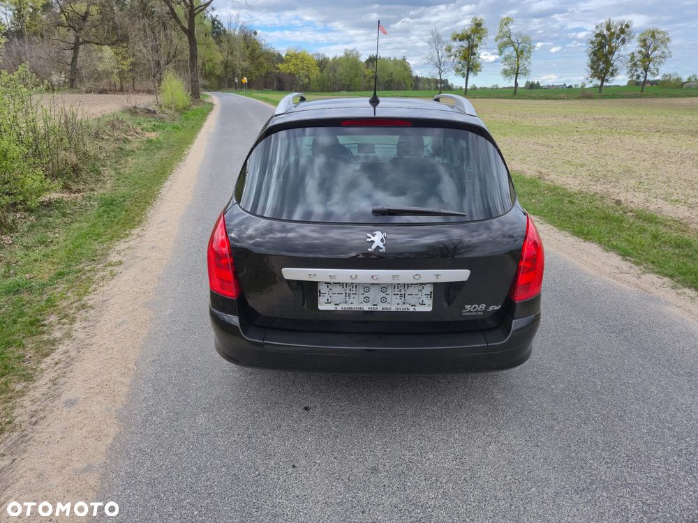 Peugeot 308 - 18